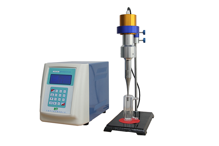 材料的分子结合被拉开