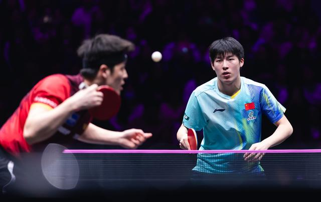 王楚钦爆冷负松岛辉空 国乒男队陷困境