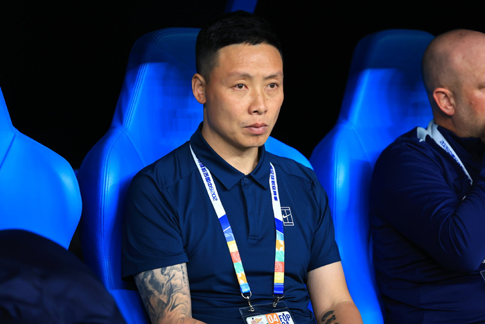 新鹏城主场遭玉昆逆转终结连胜 陈涛赛后主动揽